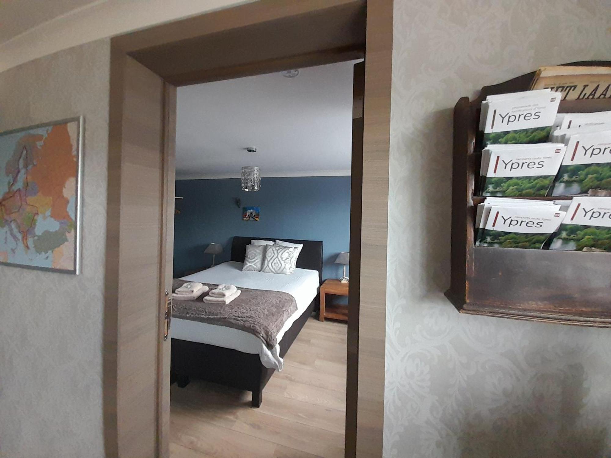 예페르 Juliette'S B&B 외부 사진