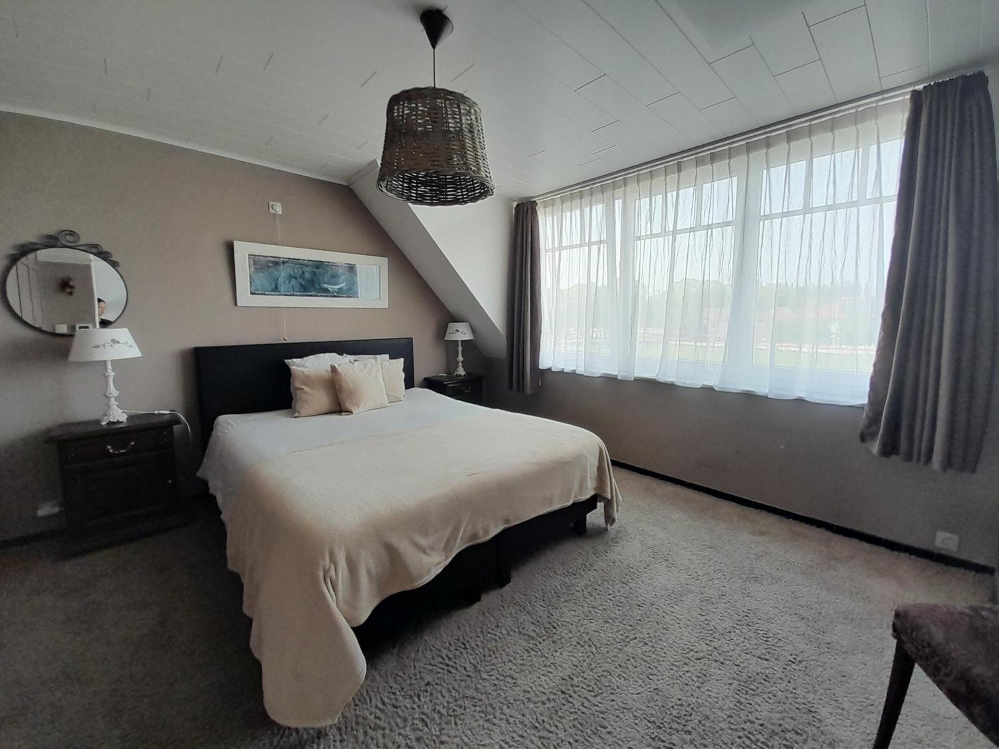 예페르 Juliette'S B&B 외부 사진