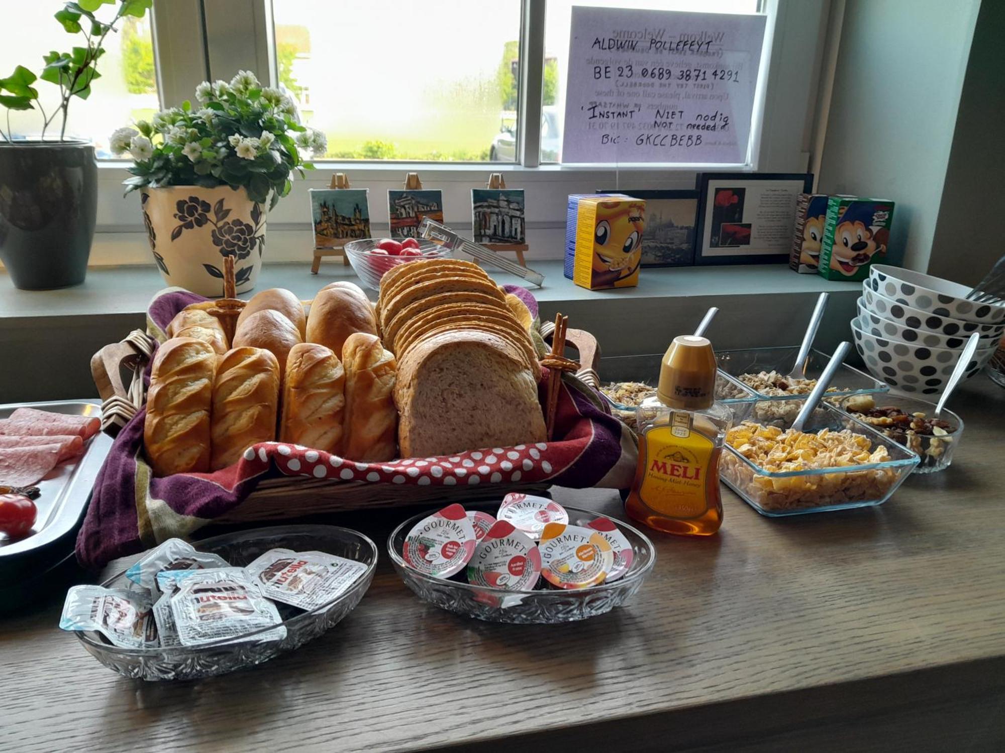 예페르 Juliette'S B&B 외부 사진