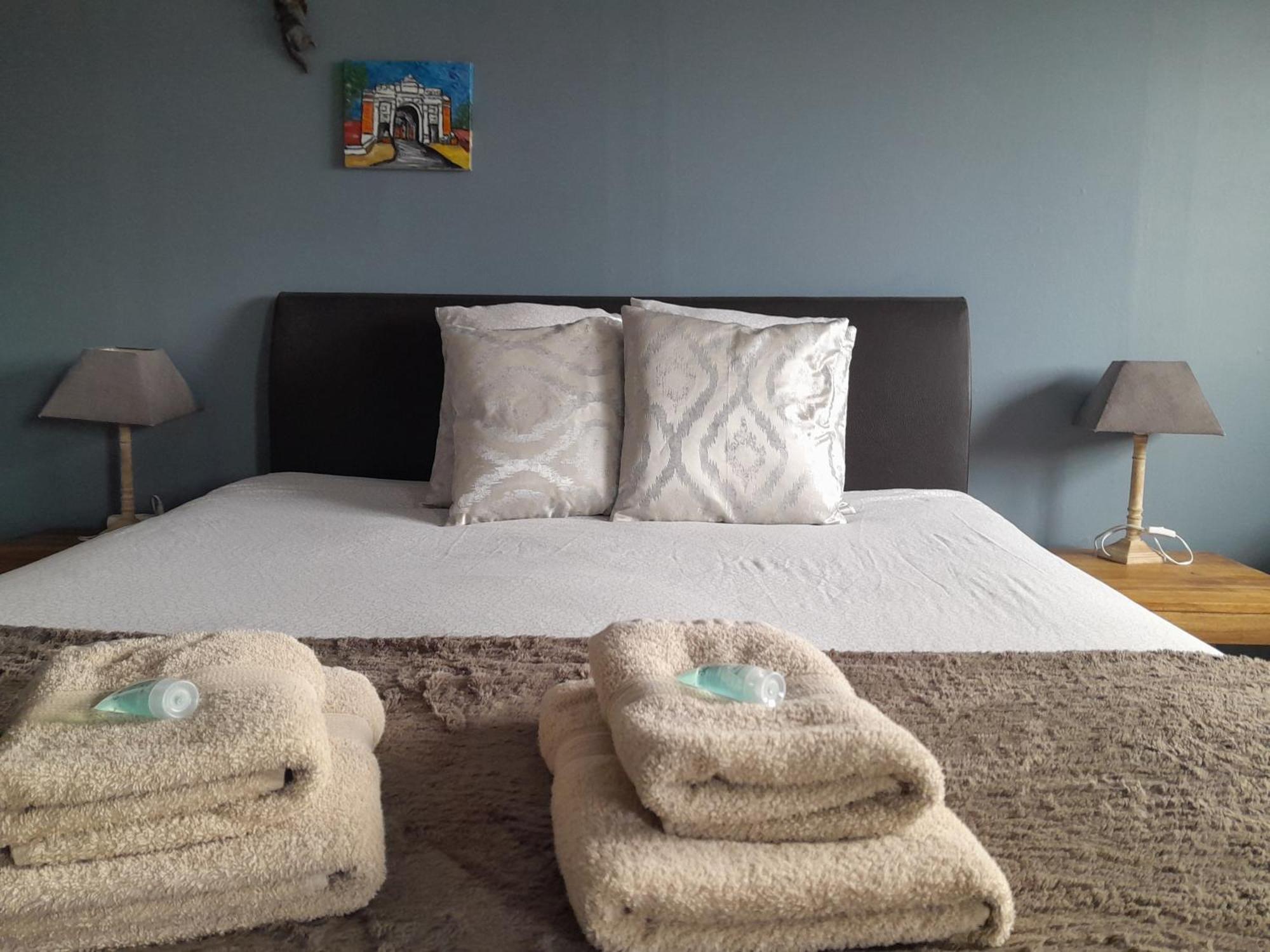 예페르 Juliette'S B&B 외부 사진